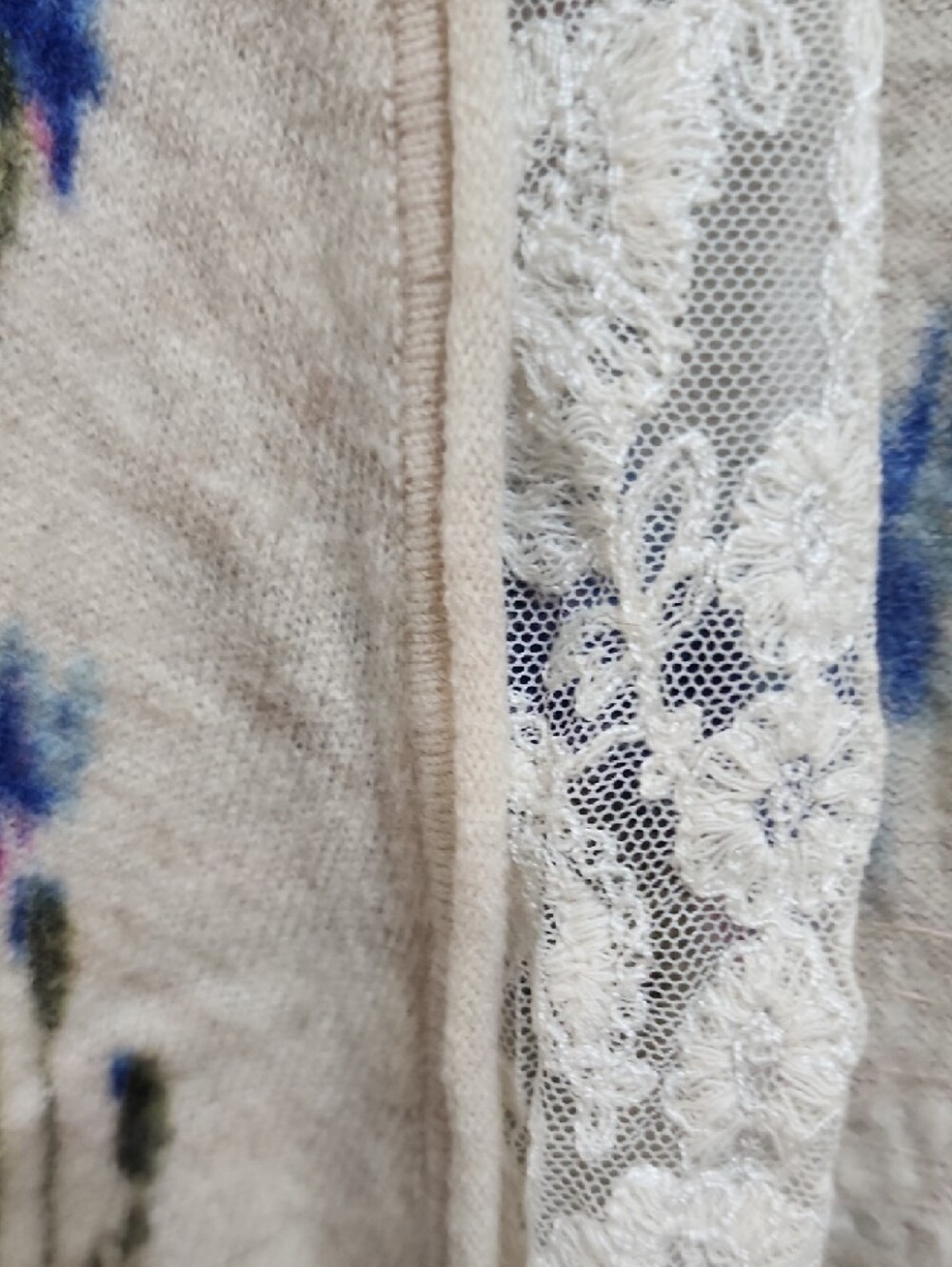 Knitted & Knotted Anthropologie Floral Cardigan - Picture 3 of 8